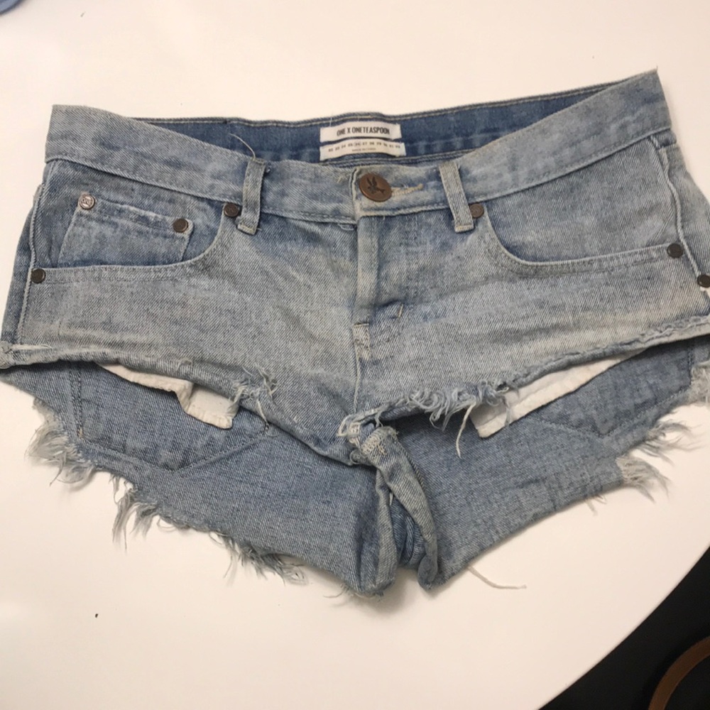One teaspoon shorts